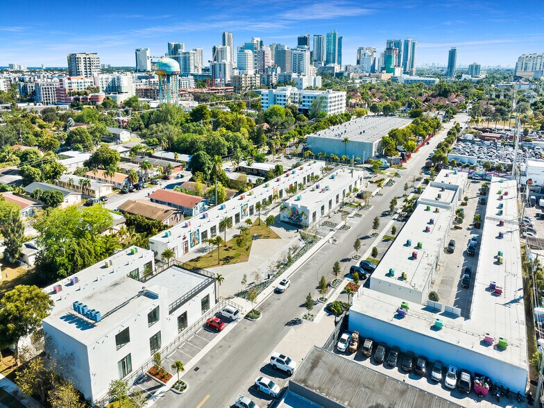 710 NW 5th Ave, Fort Lauderdale, FL à louer - Photo de l’immeuble – Image 1 sur 58