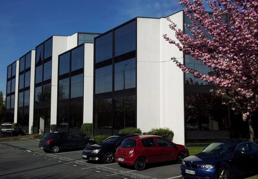 9 Avenue Du Marais, Argenteuil à louer - Photo de l’immeuble – Image 2 sur 8