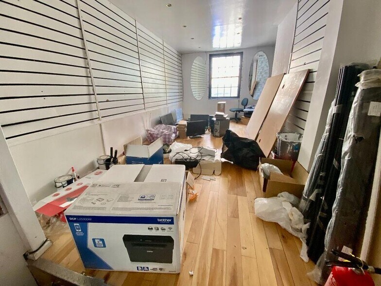 62 High St, Brentwood à vendre - Photo de l’immeuble – Image 3 sur 7