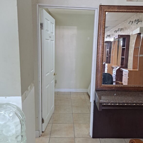 2202-2216 Long Beach, Long Beach, CA à louer - Photo de l’immeuble – Image 3 sur 5