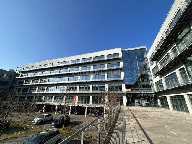 Plus de détails pour Bureau à louer