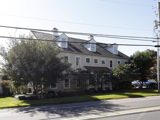 Plus de détails pour 342 E Main St, Leola, PA - Bureau à louer
