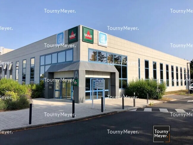 Plus de détails pour Bureau à louer