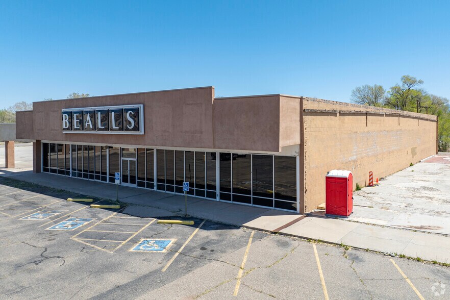 164 Caldwell Ave, Belen, NM à louer - Photo principale – Image 1 sur 13