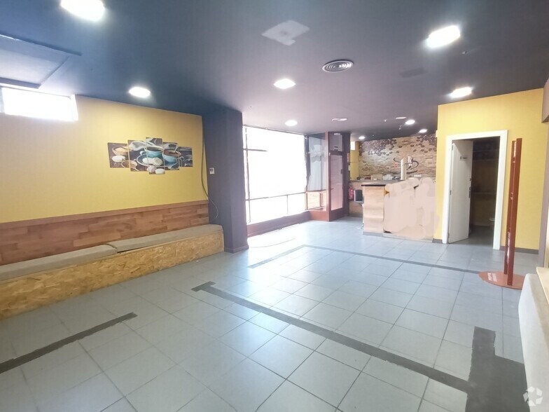 Immeuble residentiel dans Rivas-Vaciamadrid, Madrid à vendre - Photo intérieure – Image 1 sur 1