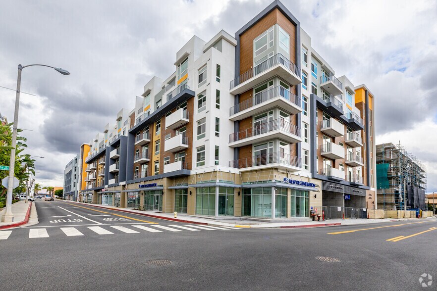 100-188 S Monterey St, Alhambra, CA à louer - Photo de l’immeuble – Image 2 sur 6