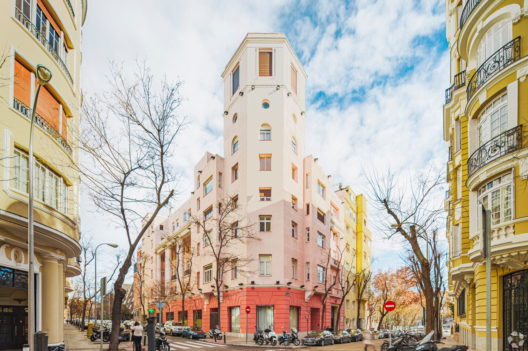 Calle Marqués Riscal, 11, Madrid, Madrid à louer Photo principale– Image 1 sur 5