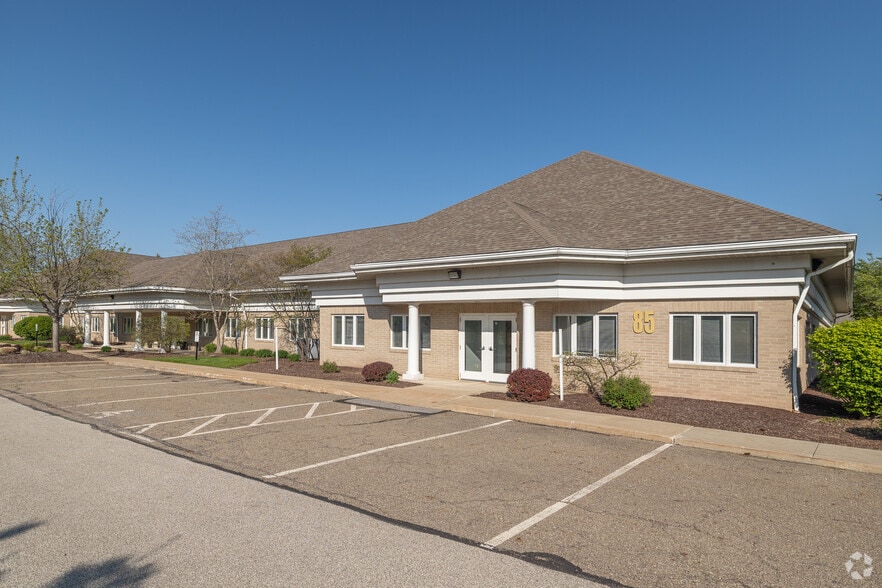 85-115 Executive Pky, Hudson, OH à louer - Photo principale – Image 1 sur 7