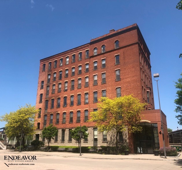4 Commercial St, Rochester, NY à louer - Photo de l’immeuble – Image 3 sur 5