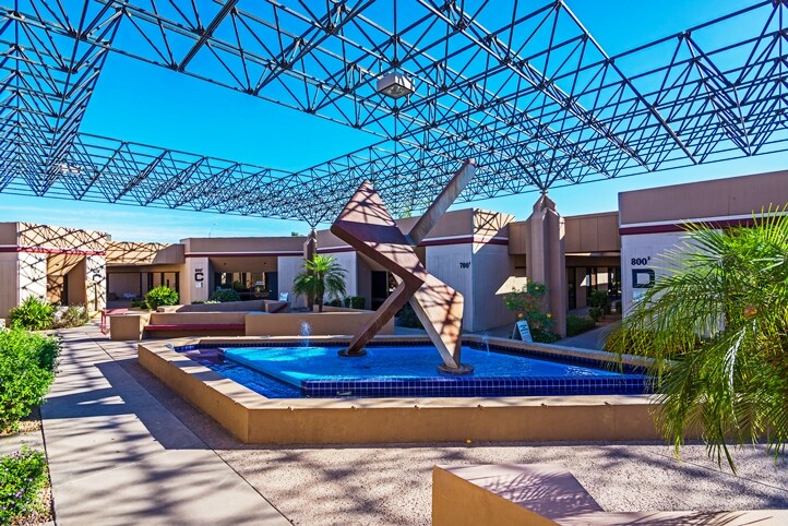 3201 W Peoria Ave, Phoenix, AZ à vendre - Photo de l’immeuble – Image 2 sur 47