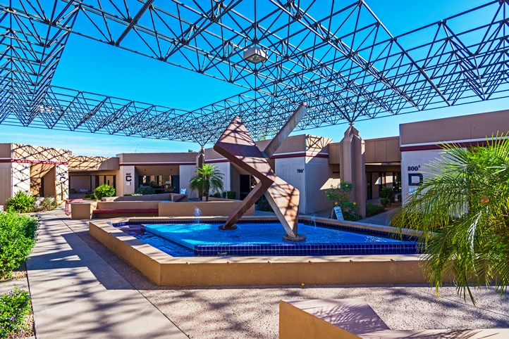 3201 W Peoria Ave, Phoenix, AZ à louer - Photo principale – Image 1 sur 64
