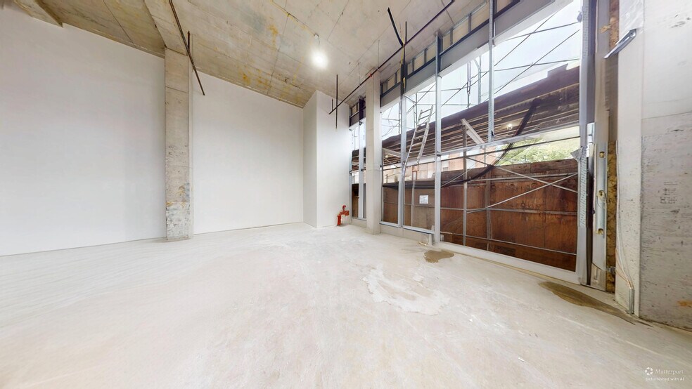 815 Kings Hwy, Brooklyn, NY à louer - Photo de l’immeuble – Image 3 sur 13
