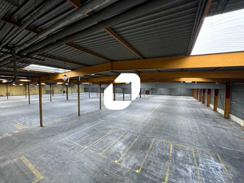Bureau dans Noyelles-lès-Seclin à louer - Photo de l’immeuble – Image 3 sur 11