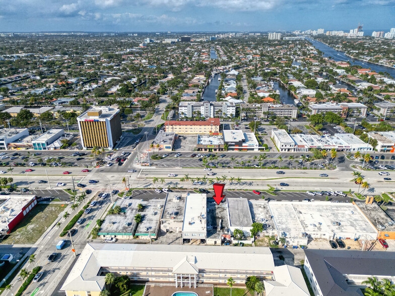 3016 E Commercial Blvd, Fort Lauderdale, FL à vendre - Photo de l’immeuble – Image 2 sur 18