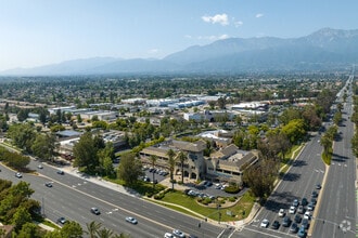 10470 Foothill Blvd, Rancho Cucamonga, CA - VUE AÉRIENNE  vue de carte