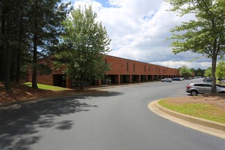 Plus de détails pour 100 Londonderry Ct, Woodstock, GA - Industriel/Logistique à louer
