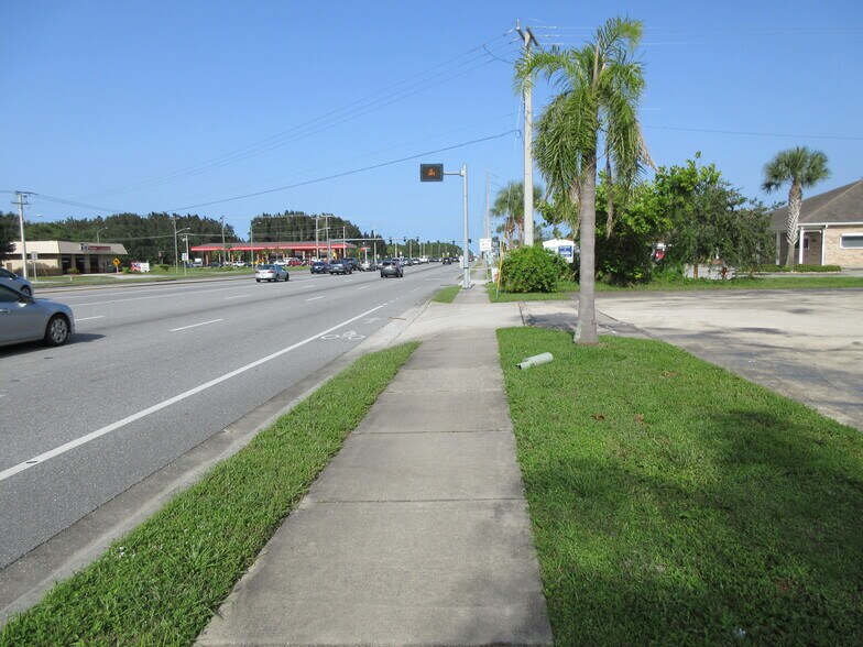 1264 SE Malabar Rd, Palm Bay, FL à vendre - Autre – Image 2 sur 5
