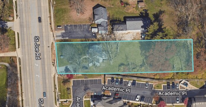 5308 Saint Joe Rd, Fort Wayne, IN à vendre - Photo de l’immeuble – Image 2 sur 5