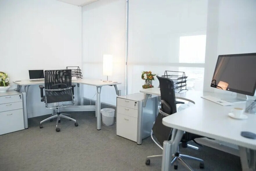 Bureau dans Tours à louer - Photo de l’immeuble – Image 1 sur 2