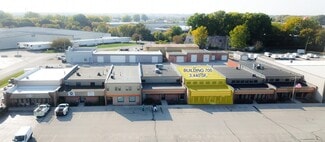 Plus de détails pour 699-709 N Hickory Farm Ln, Appleton, WI - Local d'activités à louer