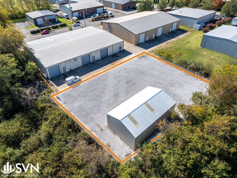 121 Kemper Dr, Nicholasville, KY à louer - Photo de l’immeuble – Image 1 sur 14