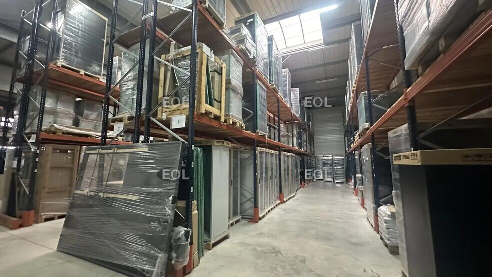 Local d’activités dans Serris à louer - Photo intérieure – Image 3 sur 13