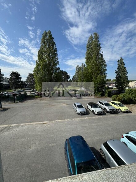 Industriel/Logistique dans Nogent-sur-Oise à vendre - Photo de l’immeuble – Image 3 sur 3