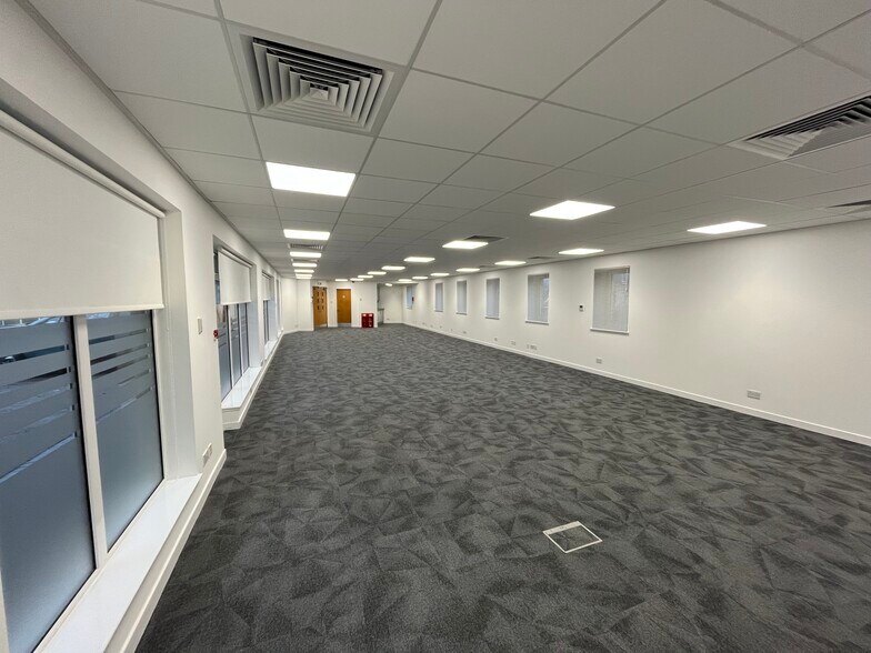 1 St Swithin Row, Aberdeen à louer - Photo de l’immeuble – Image 2 sur 6