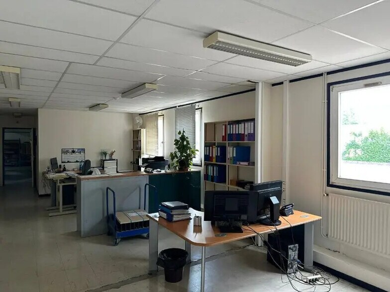 Local d'activités dans Chalon-sur-Saône à vendre - Photo intérieure – Image 3 sur 12