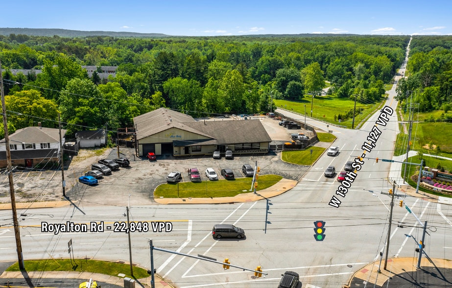 12999 Royalton Rd, North Royalton, OH à vendre - Photo de l’immeuble – Image 3 sur 7