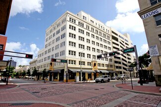Plus de détails pour 120 S Olive Ave, West Palm Beach, FL - Bureau à vendre