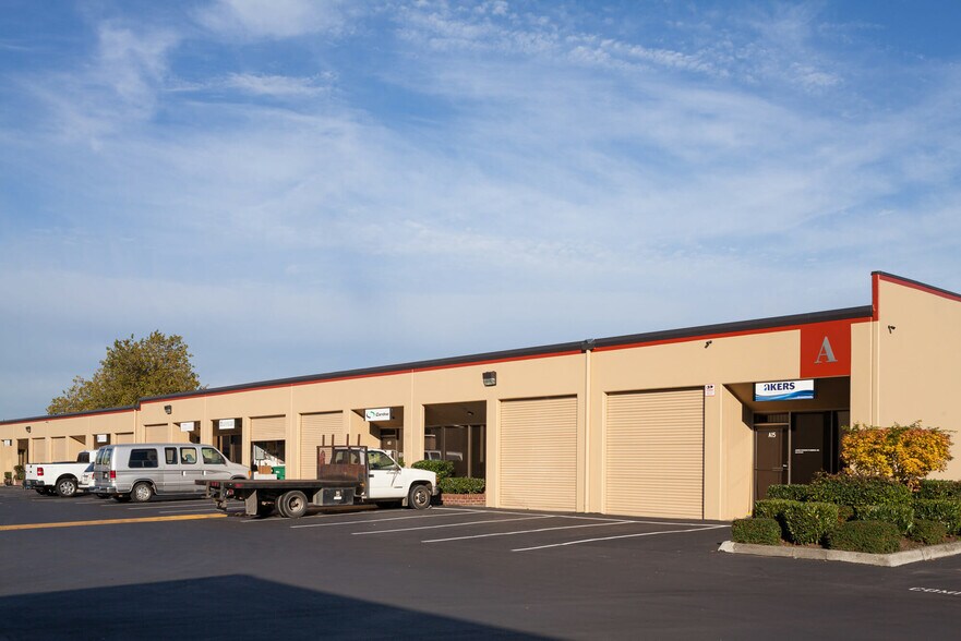 309 S Cloverdale St, Seattle, WA à louer - Photo de l’immeuble – Image 3 sur 7