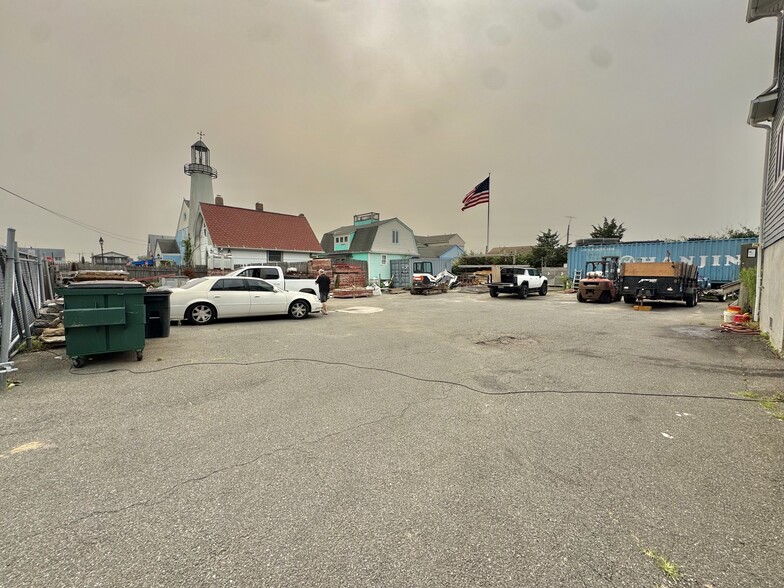 19 Suffolk St, Freeport, NY à vendre - Autre – Image 2 sur 41