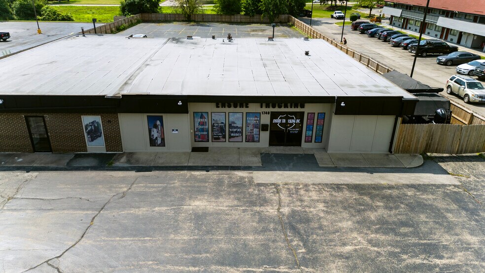 1738-1740 McDonough St, Joliet, IL à vendre - Photo de l’immeuble – Image 3 sur 24
