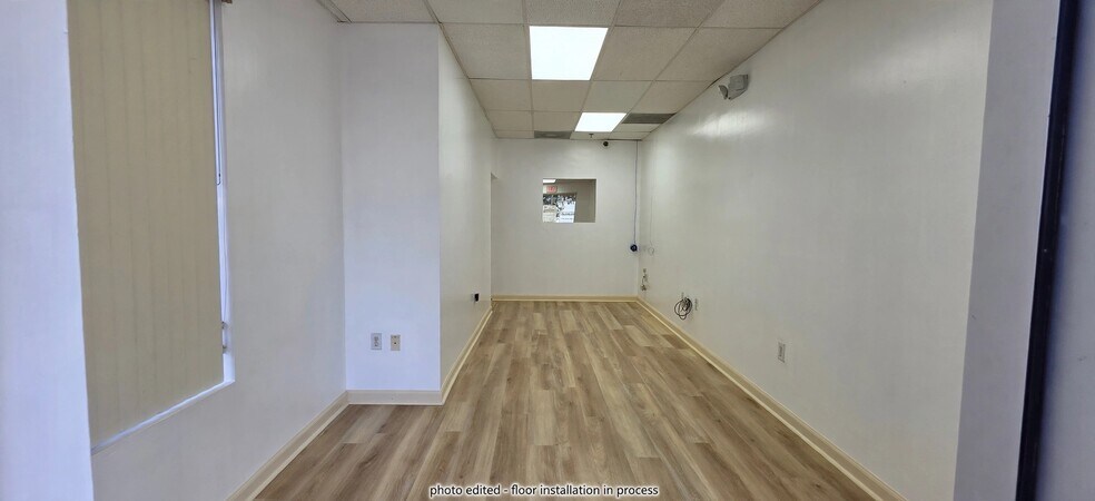 7810 Kingspointe Pky, Orlando, FL à louer - Photo de l’immeuble – Image 2 sur 51