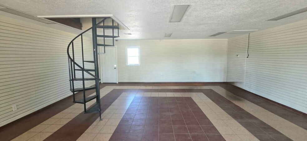 4901 Vista Rd, Pasadena, TX à louer - Photo intérieure – Image 3 sur 12
