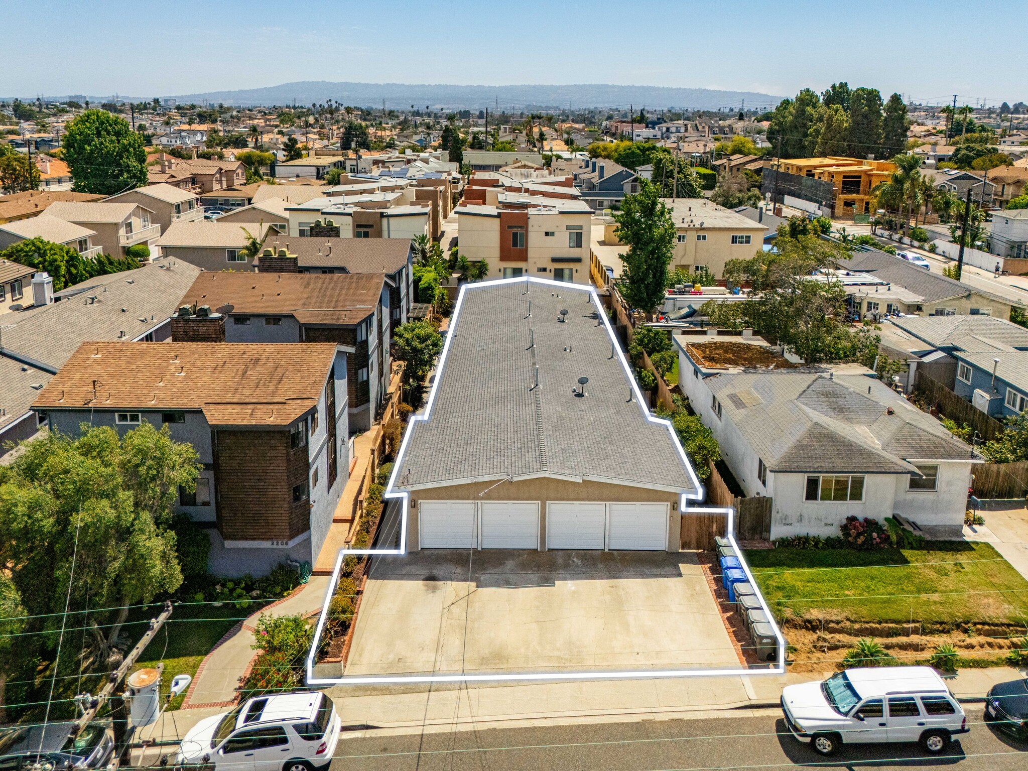 2204 Carnegie Ln, Redondo Beach, CA à vendre Photo principale– Image 1 sur 18