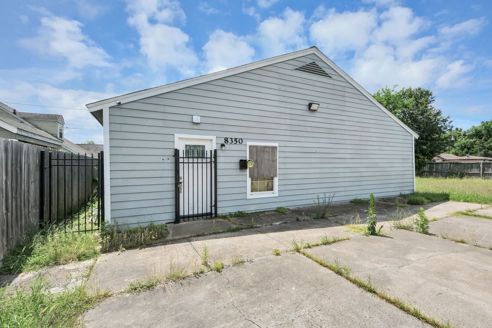 8346 Howard Dr, Houston, TX à vendre Photo principale– Image 1 sur 34