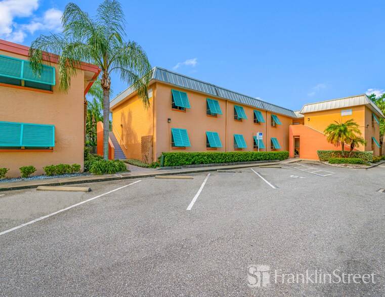 1405 S Lorenzo Ave, Tampa, FL à vendre - Photo de l’immeuble – Image 3 sur 74