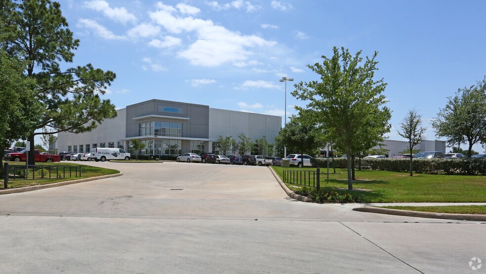 9900 Sam Houston Center Dr, Houston, TX à louer - Photo de l’immeuble – Image 3 sur 8