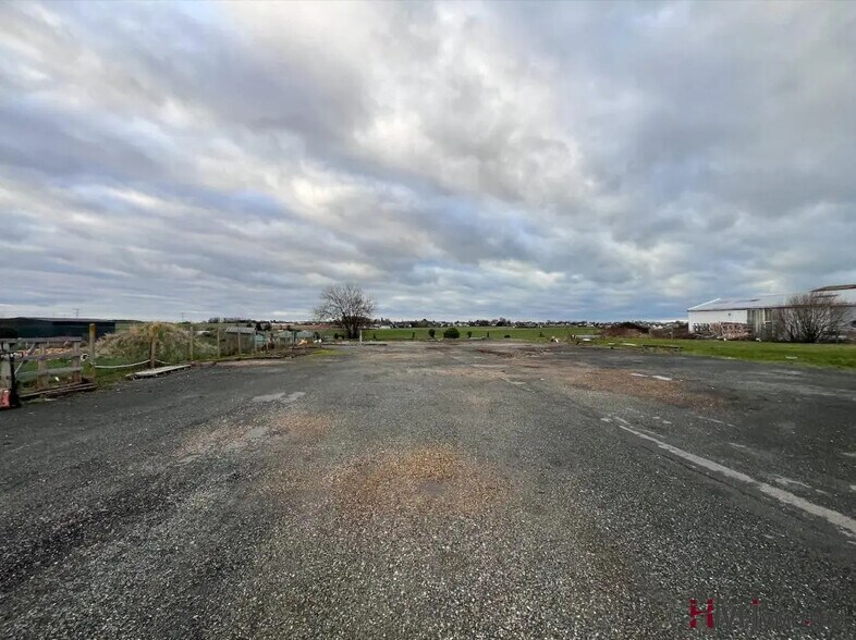 Local d’activités dans Octeville-sur-Mer à louer - Aérien – Image 1 sur 6