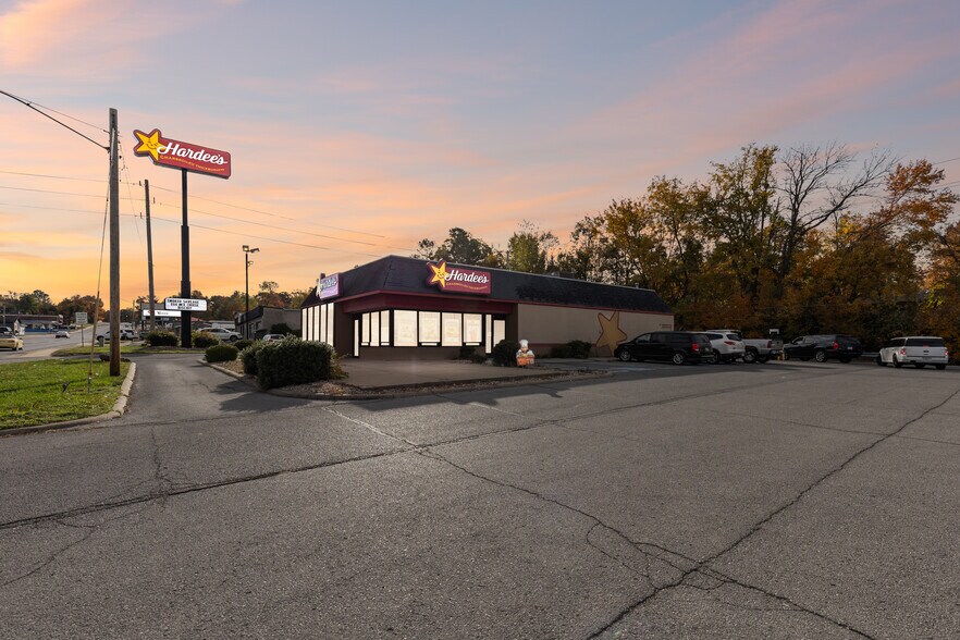 421 E Jackson Blvd, Jackson, MO à vendre - Photo de l’immeuble – Image 2 sur 21