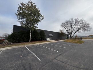 Plus de détails pour 273 Lafayette Frontage Rd W, Saint Paul, MN - Local d'activités à louer