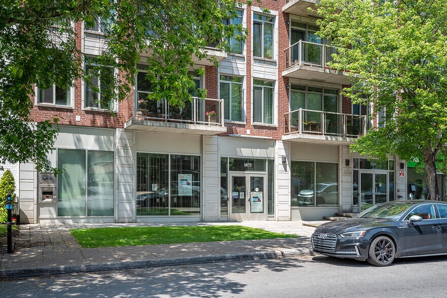 5855-5875 Av De Monkland, Montréal, QC à louer - Photo de l’immeuble – Image 2 sur 11