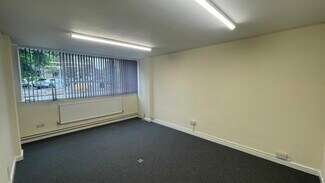 Plus de détails pour Manor House Dr, Coventry - Bureau à louer
