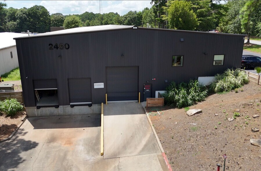 2460 Industrial Park Blvd, Cumming, GA à vendre - Photo de l’immeuble – Image 3 sur 10