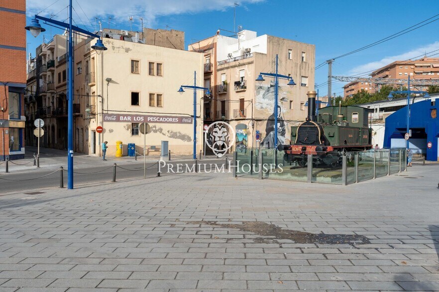 Immeuble residentiel dans Tarragona, Tarragona à vendre - Photo de l’immeuble – Image 3 sur 20