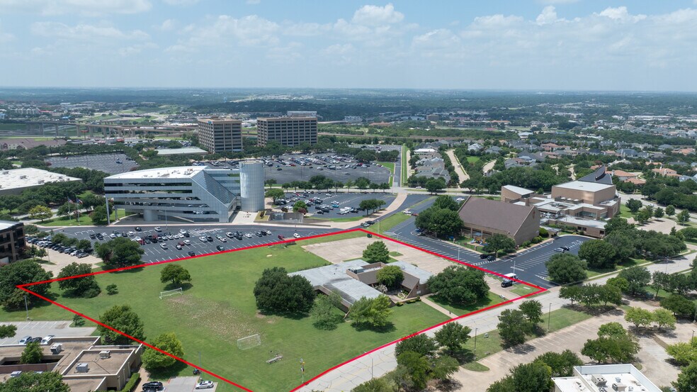 4917 Briarhaven Rd, Fort Worth, TX à vendre - Photo de l’immeuble – Image 2 sur 5