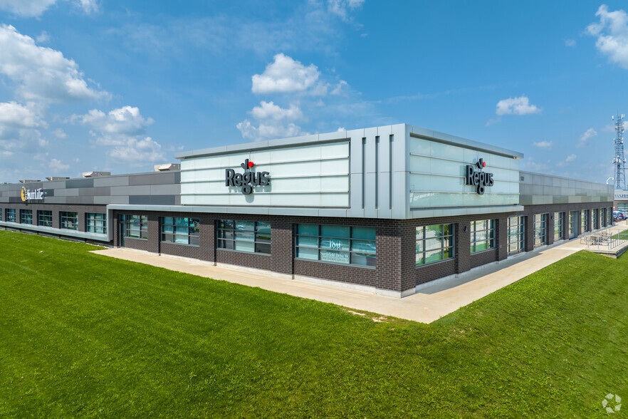 580 Weber St N, Waterloo, ON à louer - Photo de l’immeuble – Image 1 sur 4