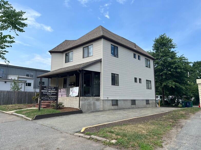 1111-1113 Washington St, Newton, MA à louer - Photo de l’immeuble – Image 2 sur 2